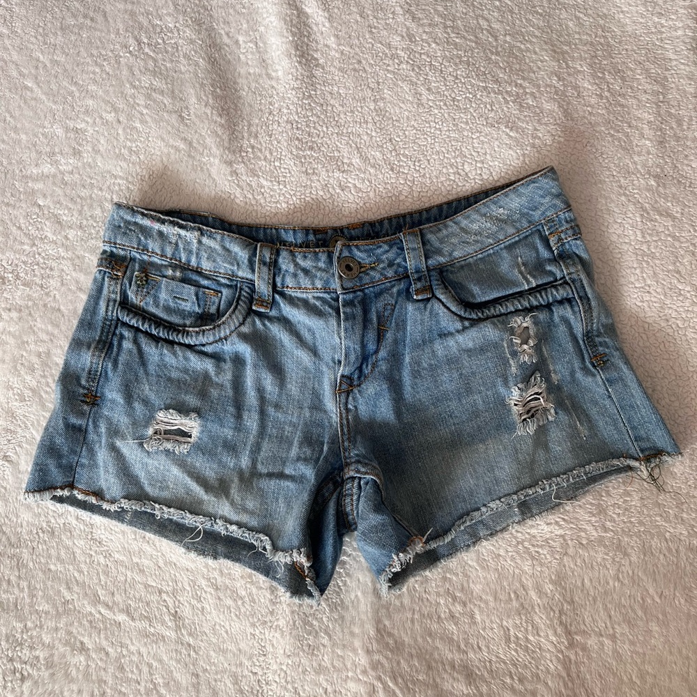 Vintage 00’s Velvet Heart Light Blue Distressed Denim Shorts